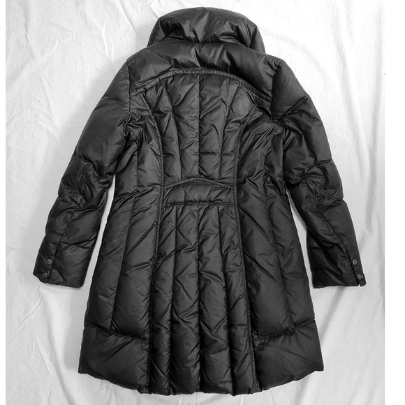 Cole Haan women's puffer jacket size M - Picture 3 of 7